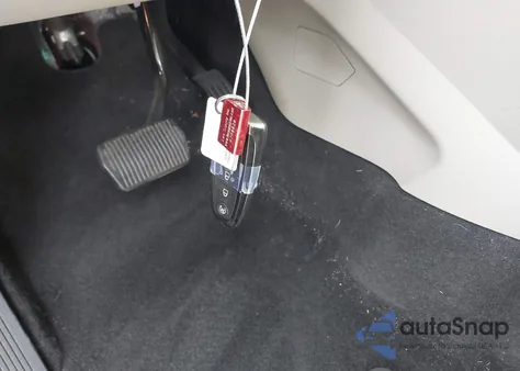 2019 Ford Escape Se из США, поврежденный, VIN 1FMCU9GD6KUB49115